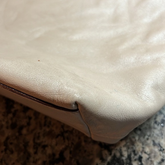 Coach Laura Signature bag - Picture 14 of 16